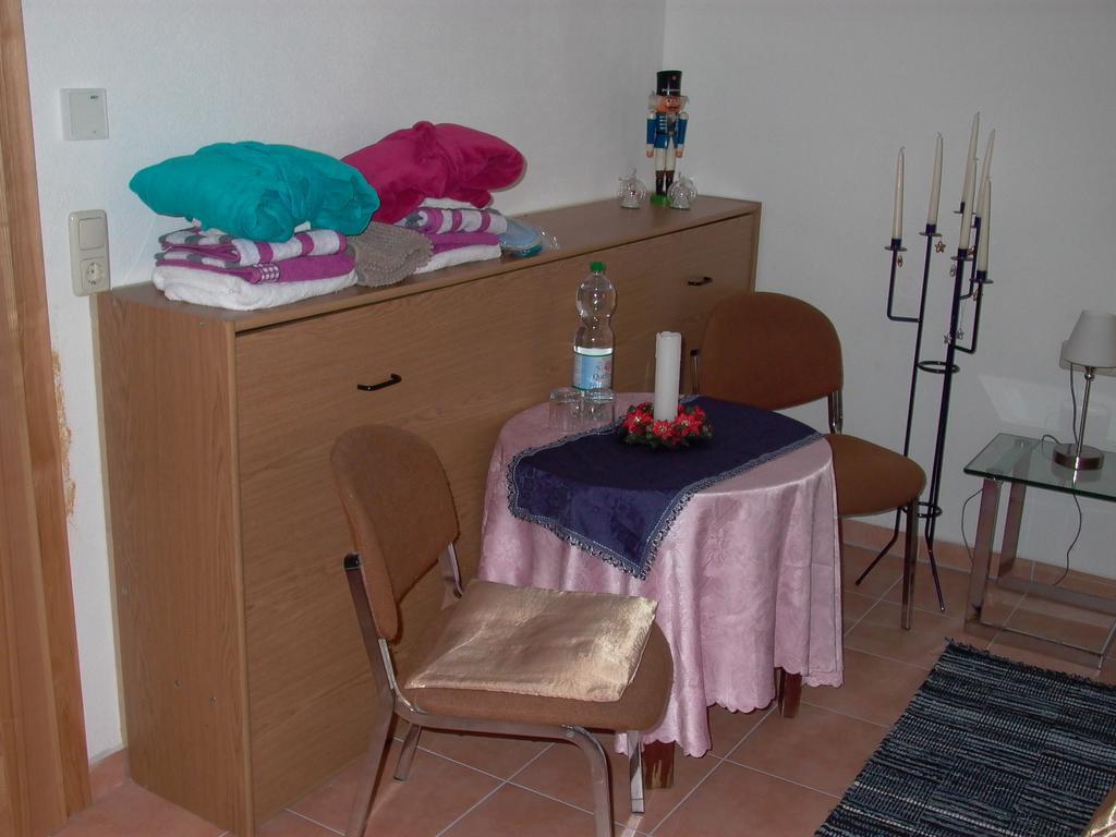 Gaestezimmer Ferienwohnung Villa Alexa, Mit Wallbox Woltersdorf  Bagian luar foto