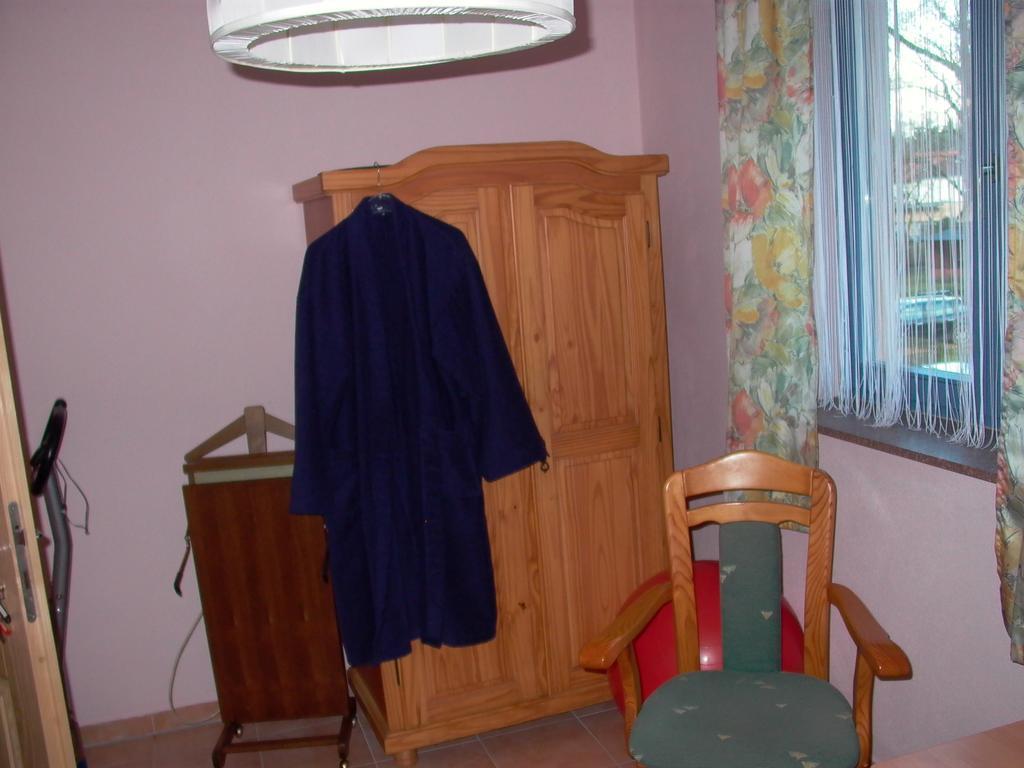 Gaestezimmer Ferienwohnung Villa Alexa, Mit Wallbox Woltersdorf  Bagian luar foto